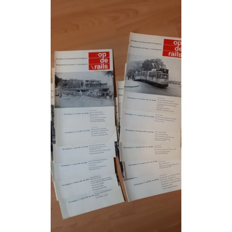 Op de rails 1977 Compleet jaargang