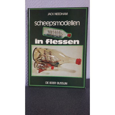 Scheepsmodellen in flessen