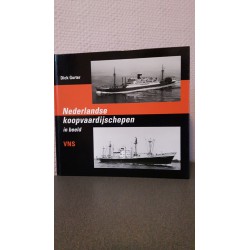 VNS - Nederlandse Koopvaardijschepen in beeld Nr. 12