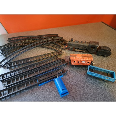 Haji Stoomloc, wagons, rails.